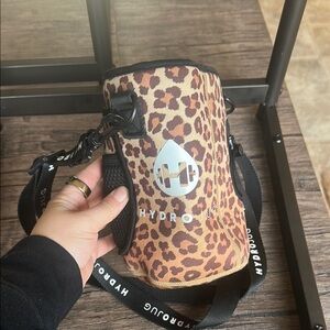 HydroJug Leopard Print Sleeve